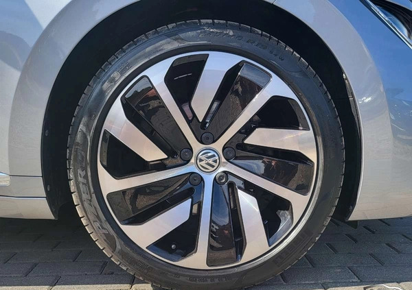 Volkswagen Arteon cena 109900 przebieg: 111455, rok produkcji 2018 z Nowy Staw małe 742